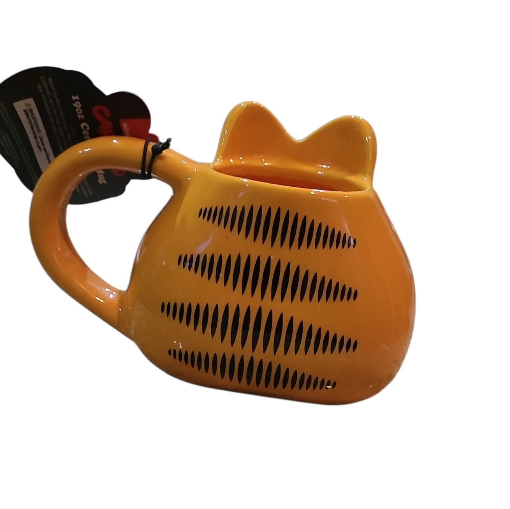Garfield 19oz Mug with Matching Bag Clips - Picture 5 of 8